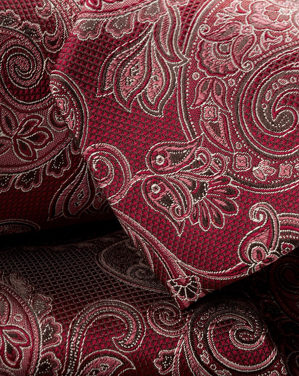 Dark Red Charles Tyrwhitt Paisley Silk Tie | MADPVJ-803